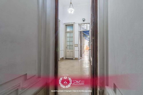 5amb C/dep · 211m² · Pb! 2 Patios! S/exp! Apto Prof! A Refacc! · Oportunidad!