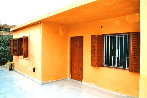 Casa 3 Dormitorios En Venta City Bell Gran Parque