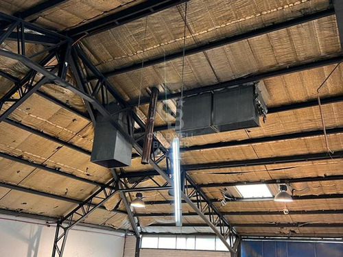 Propiedad De Uso Industrial En Excelente Ubicación