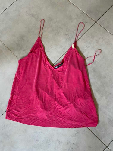 Remeras Zara Divinas Negra Y Gris Corte Americano Y Fucsia