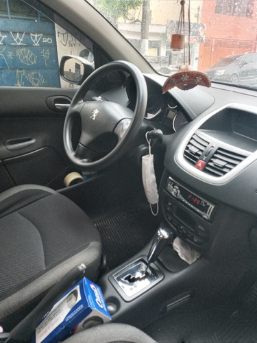 Imagem 3 de 14 de Peugeot 207 2010 1.6 16v Xs Flex Aut. 5p