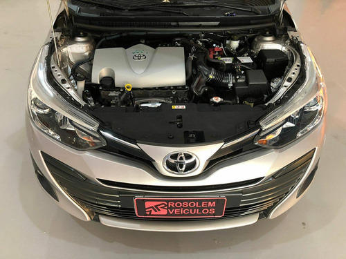 Imagem 13 de 14 de Toyota Yaris 1.5 16v Flex Sedan Xls Multidrive