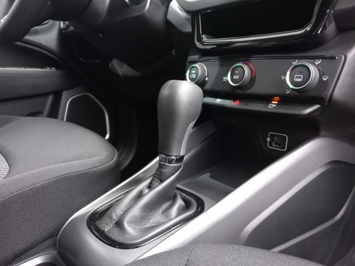 Imagem 10 de 15 de Fiat Toro 1.8 Endurance - Florença Joinville