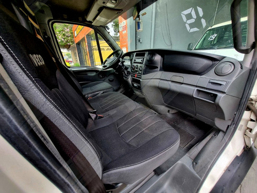 Iveco Daily 35s14 - 2019 (caminhonete)