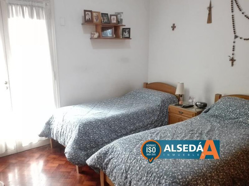 Mitre Y Av. Pellegrini - Ideal Constructoras