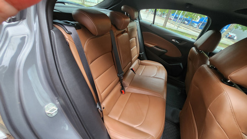 Chevrolet Cruze 5 1.4 Premier Turbo At
