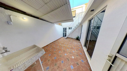 Casa Amplia Iluminada, Te Va A Encantar