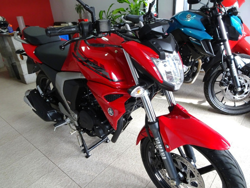 Imagen 3 de 11 de Yamaha Fz Fi 2022