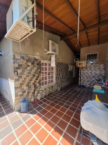 Imagen 6 de 11 de Vendo Casa Oportunidad Sale Hermosa Casa En Venta Ubicada En Zona Tranquila Y Segura La Victoria