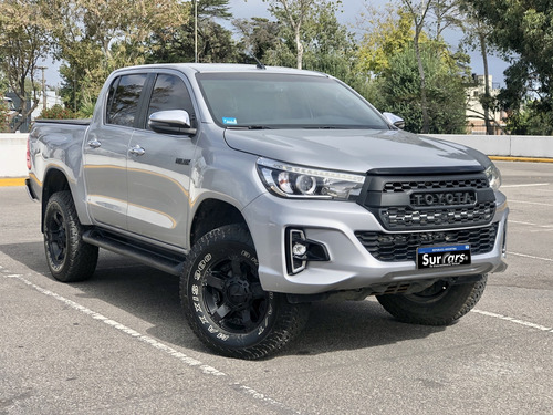 Toyota Hilux Pick-up 2.8 Cd Srx 177cv 4x4