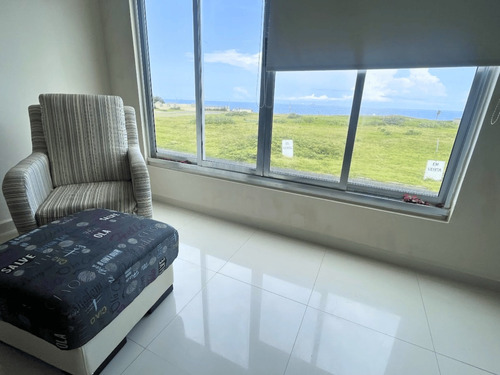 Casa En Venta En Lomas Del Sol, Riviera Veracruzana 302 M² De Lujo Y Comodidad A Pasos Del Mar. Alberca, Terraza Con Vista, Cocina Con Isla, 3 Recámaras, Estudio Y Fraccionamiento Privado Con Casa C