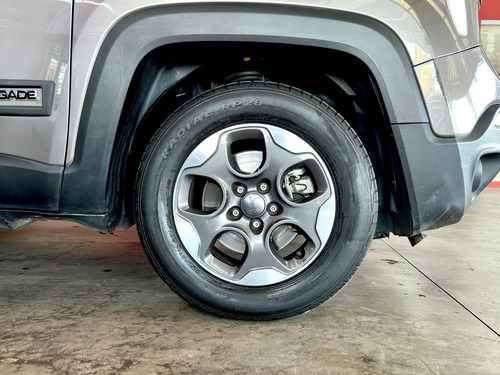 Jeep Renegade 1.8 16V FLEX 4P AUTOMÁTICO