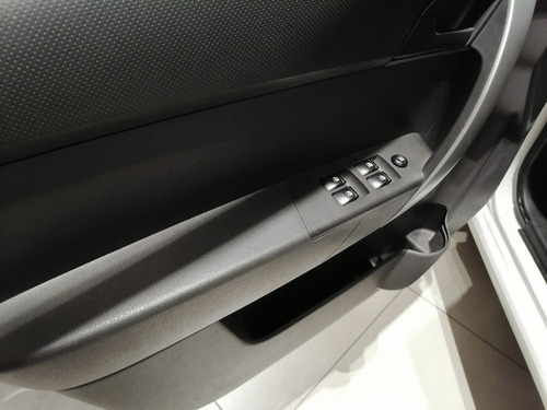Imagen 9 de 14 de Chevrolet Aveo Lt Tm 2018 (sm)