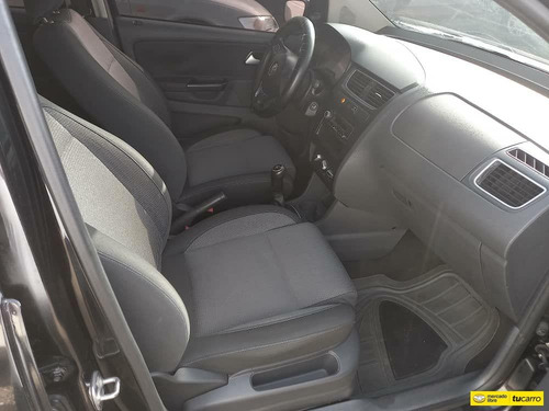 Imagen 8 de 13 de Volkswagen Spacefox Sincrónico