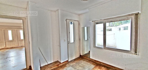 Imagen 12 de 30 de Casa 8 Ambientes En Venta - Las Lomas-golf