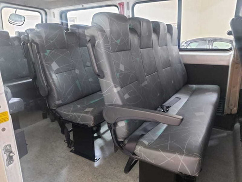 Imagem 7 de 9 de Ducato Minibus Multijet 2.3