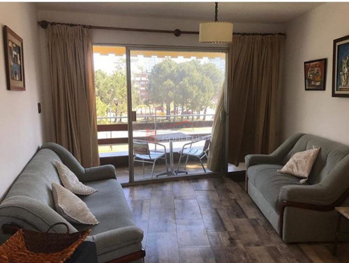 Imagen 1 de 4 de Apartamento En Venta En Aidy Grill - Punta Del Este - 2 Dormitorios - Terraza