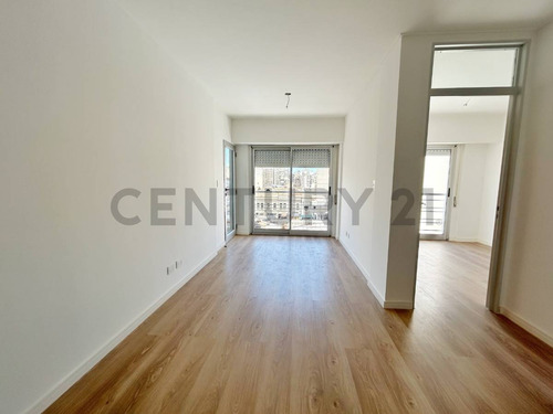 Venta Departamento 1 Dormitorio Con Balcon Zona Centro Rio