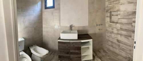 Imagen 15 de 22 de Los Prados Ii - La Calera - Venta - Duplex A Estrenar - Excelente Ubicacion!!!