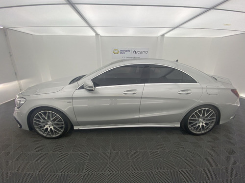 Imagen 14 de 25 de Mercedes Benz Cla 45 Amg A Matic 2.0
