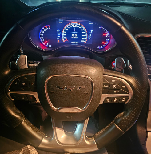 Jeep Grand Cherokee 6.4 Srt-8 Mt