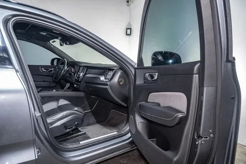 Volvo XC60 2.0 T5 Awd R-design