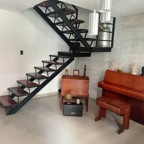 Imagen 2 de 10 de Town House En Res. Villa Florencia I, Tazajal (phth-141)