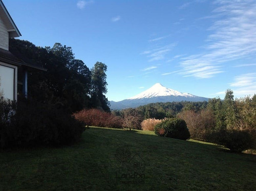 Gran Parcela Con Casa Amoblada, Vistas A Volcán Y Lago!!