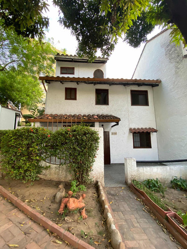 Se Arrienda Hermosa Casa En Conjunto Privado Girardot