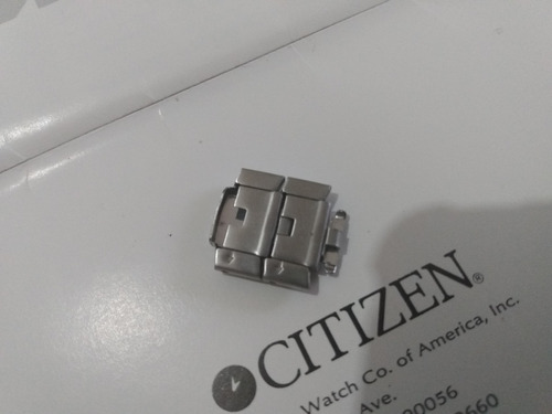 Citizen Ana Digi Facton - 2 Elos