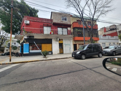 Local Comercial En Parque Chas