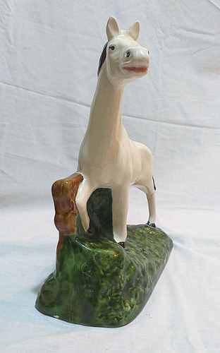 Adorno De Caballo Y Pato En Cerámica Para Decoración (Usado)