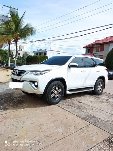 Toyota Fortuner Sr