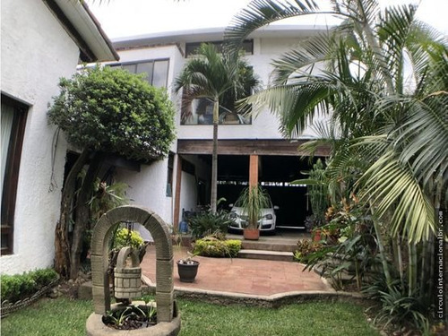 Residencia En Subida A Chalma