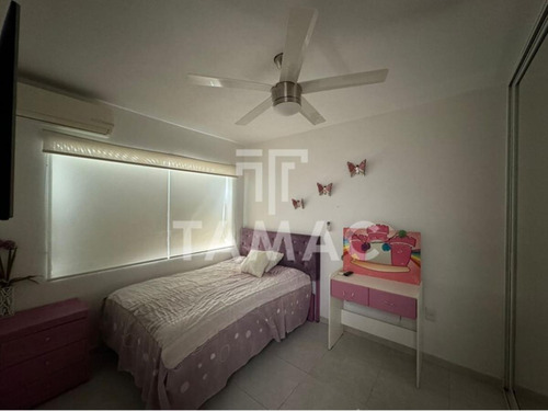 Casa En Venta En Tequesquitengo, Jojutla, Morelos