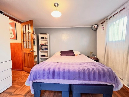 Casa En Venta De 5 Dorm. En Macul