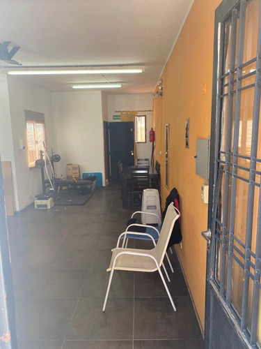 Imagen 15 de 18 de Venta Local Deposito Comercial Con Vivienda En Villa Urquiza A Cuadras De Av Larralde.