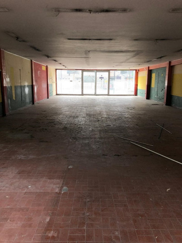 Imagen 5 de 19 de Local En Venta Ubicado En Banfield, Lomas De Zamora, G.b.a. Zona Sur