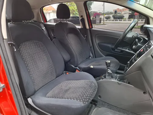 Fiat Punto 1.8 Hlx