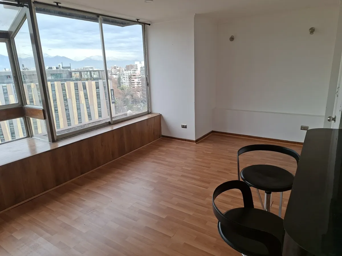 Imagen 2 de 12 de Departamento En Arriendo Con Excelente Vista En Suecia
