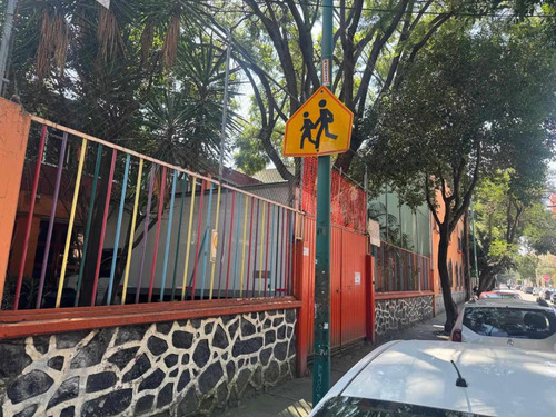Oportunidad De Inversión Escuela En Remate Ubicada En Av. Poussin, San Juan, Benito Juarez, Cdmx. (ultima Oferta)