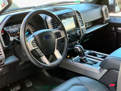 Imagen 10 de 15 de Ford Lobo 2016 Platinum 4x4