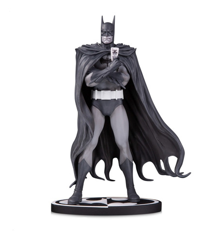 Estatua Batman Blanco Y Negro (black White) De Brian Bolland