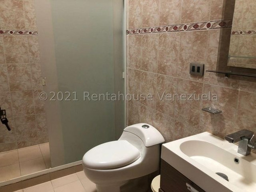 Imagen 10 de 12 de Freddy Camacaro Rentahouse, Townhouse En Venta En Monteserino San Diego. 22-5280