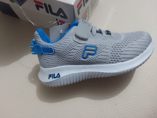 Tenis De Niño Marca Fila, Talla 29