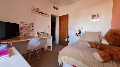 Casa Chalet En Venta 6 Amb Con Patio Y Pileta Olivos Golf