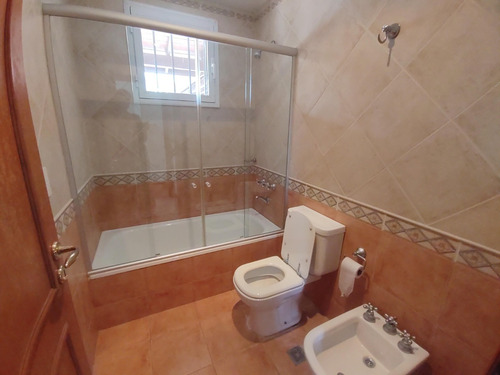 Casa De 4 Dormitorios En Barrio Privado San Joaquín, Exaltación De La Cruz