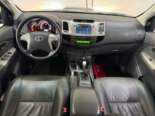 Toyota Hilux Hilux 3.0 SRV 4X4 CD 16V TURBO INTERCOOLER DIESEL 4P AUTO...