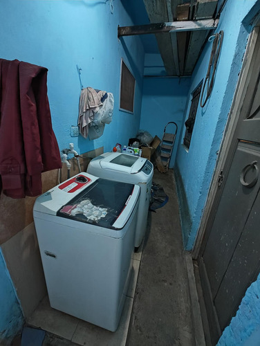 Casa En Venta En Isidro Casanova