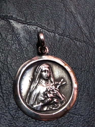 Medalla Santa Lucia Plata 14 Mm Kendra Joyas